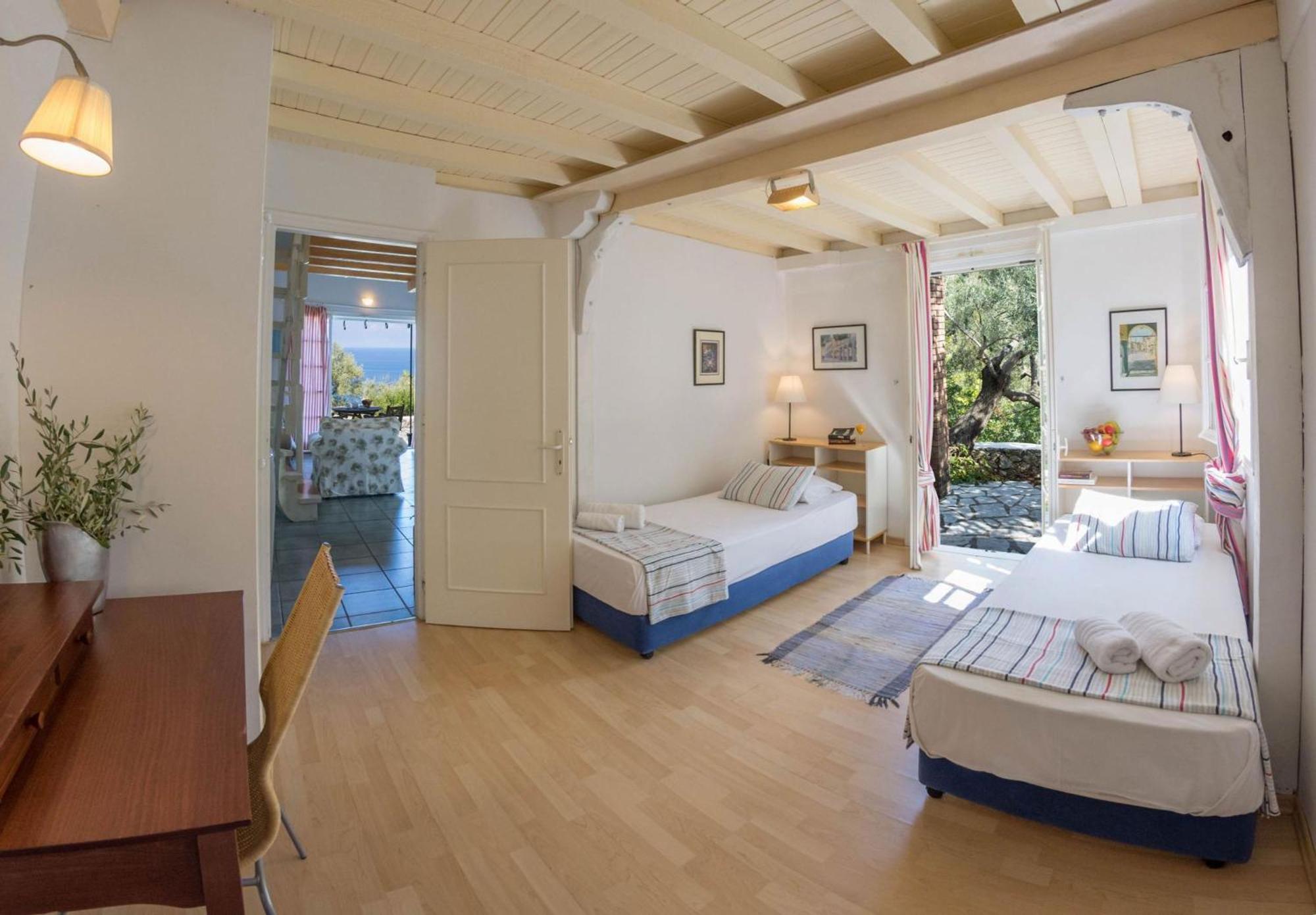 Agios Nikitas Villas 외부 사진
