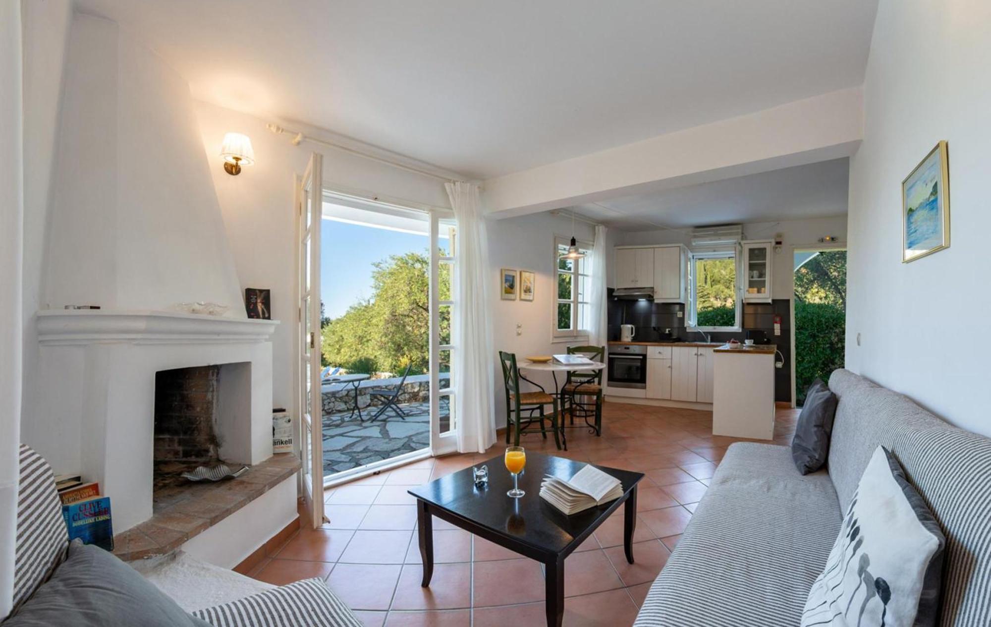 Agios Nikitas Villas 외부 사진